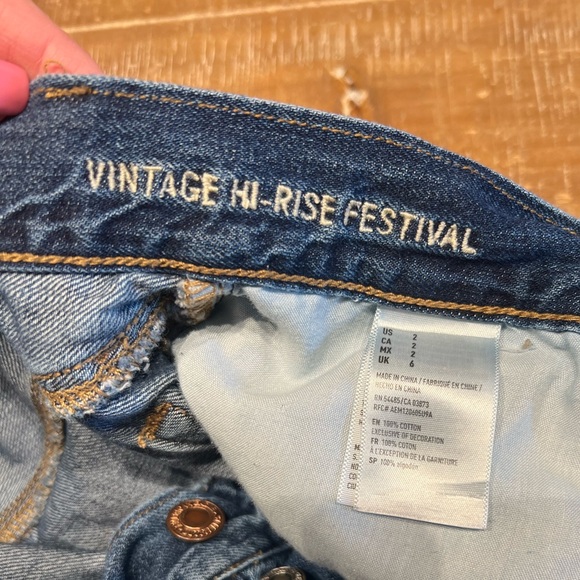 American Eagle Distressed Festival Jean Shorts - Picture 8 of 14